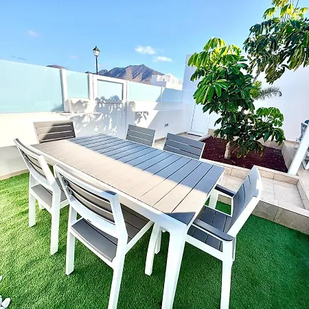 Ocean 8 By Dreaming Lanzarote ヤイサ